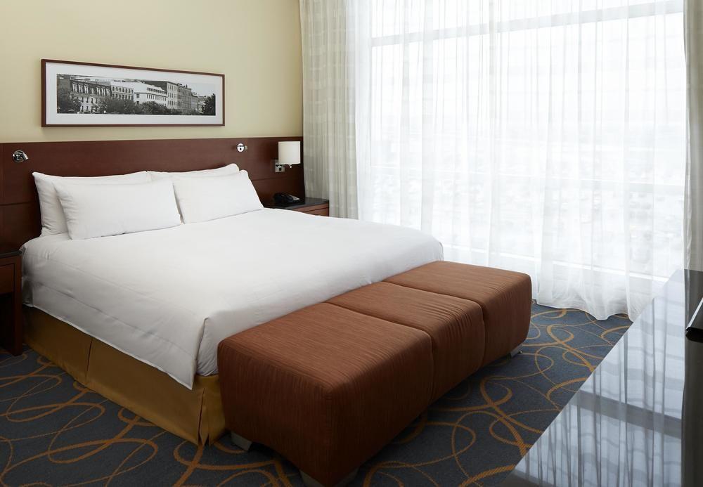 Marriott Montreal Airport In-Terminal Hotel Дорваль Екстер'єр фото
