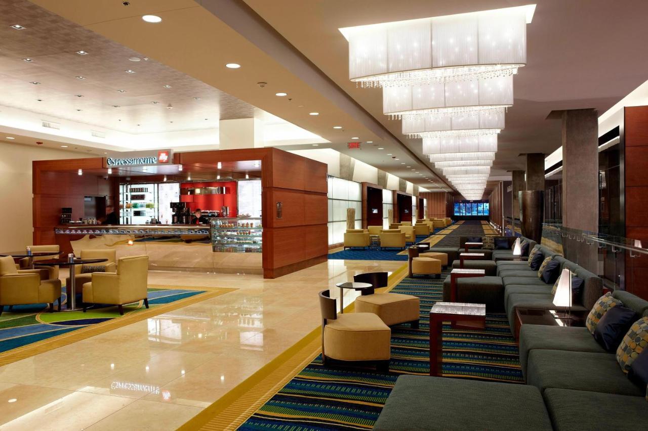 Marriott Montreal Airport In-Terminal Hotel Дорваль Екстер'єр фото