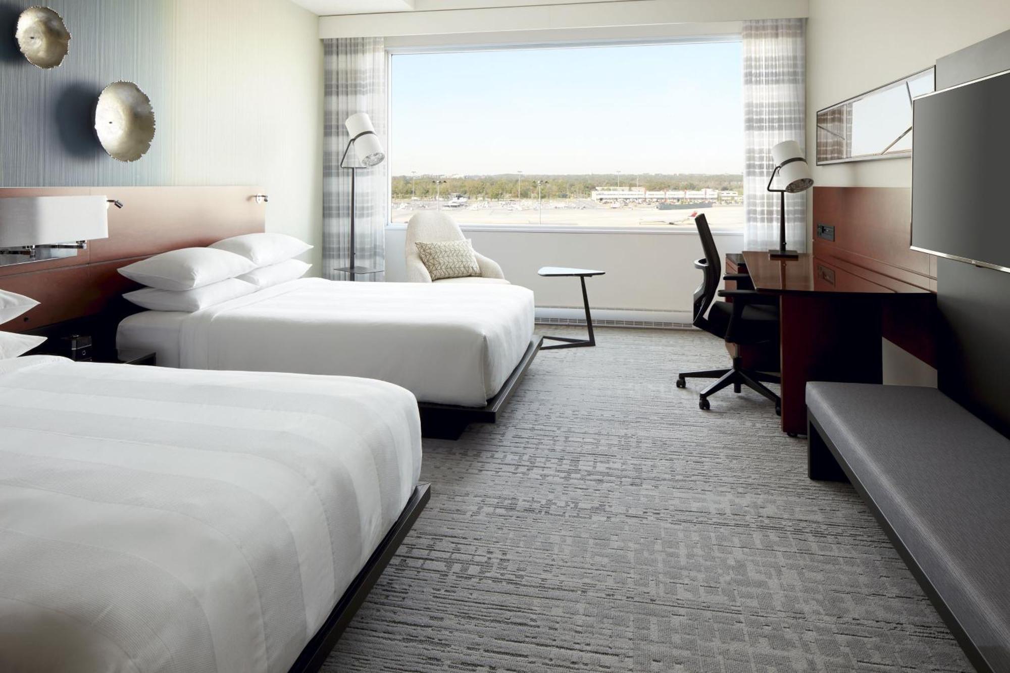Marriott Montreal Airport In-Terminal Hotel Дорваль Екстер'єр фото